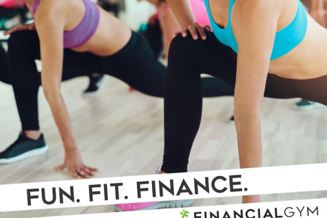 世界で登場する「お金」版ライザップ。金融トレーニングへのコミットを求める人々