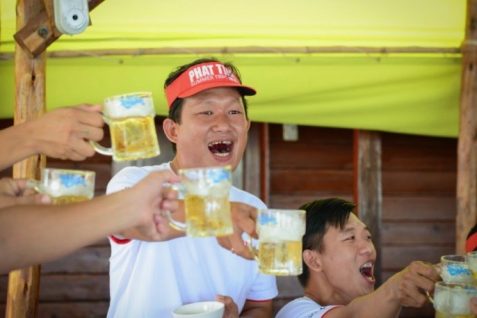 WHOも警鐘を鳴らす。ベトナムのアルコール消費増が、急速な経済成長に待ったをかける
