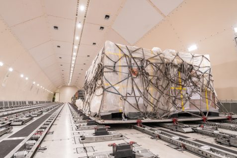 中国デリバリードローン開発競争、数年後には積載量1トン以上の巨大ドローンが登場