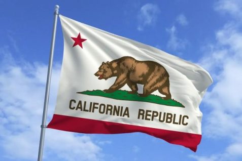 経済力は州を超え国家レベル。トランプ政権と攻防を繰り広げるカリフォルニア州の先駆的な取り組み