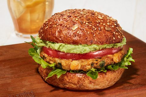 肉も卵もチーズもこれからは「ラボ」で作られる。アメリカで広がるサステイナブルな ”プラントベース食” 文化とは？