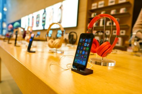 4年ぶりに登場した「iPod touch」、意外な使いどころとは