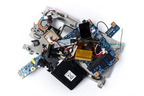 「Eウェイスト」急増する電子廃棄物問題と再利用の可能性