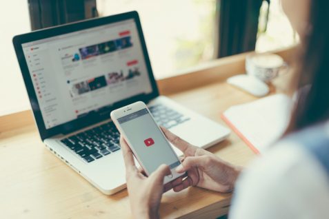 自分の勉強する様子をライブストリーム配信。海外Z世代の新動画活用術「Study with me」