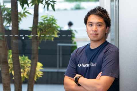 子ども向けプログラミング学習に潜む課題と民間教育現場の想い —— TechAcademy 樋口隆広