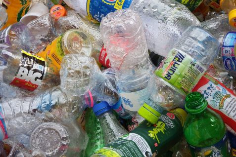 プラスチックごみがうれしいモノに変身。アプローチ法を変えてプラスチック汚染に対抗