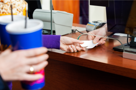 “メンバーズカード”に“割引デー”、映画料金1,900円時代に映画館を賢く利用する