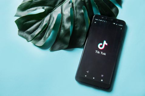 日本で始まる「TikTok LIVE」 転換期を迎えるTikTokは新たなインターネットミームを生み出せるか