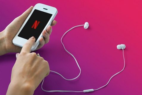 ネットフリックスが「音声メディア」に参入？ さらなるリラックスタイムの争奪戦へ