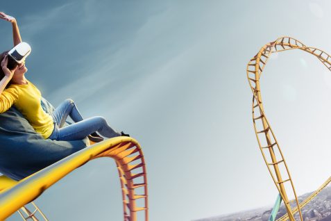 AI自動執筆や360度VRコンテンツが標準へ、新聞社など大手企業で導入進む。メディア運営最前線