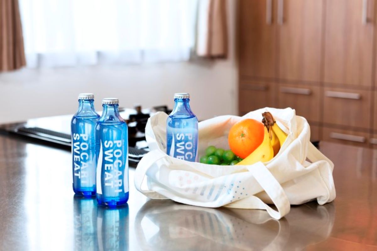 大塚製薬、「ポカリスエット リターナブル瓶 250ml」をイオンなどで