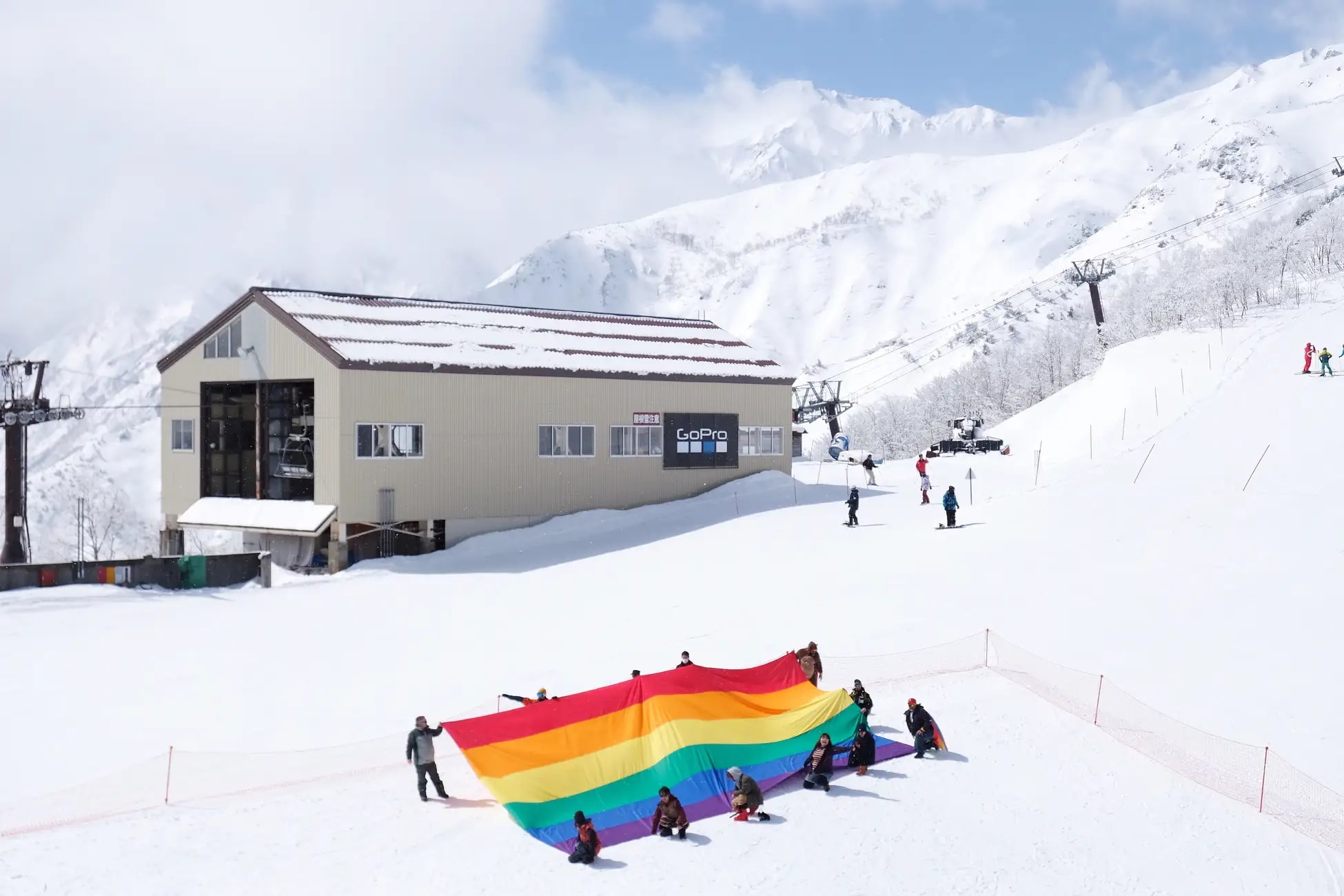 全ての人が楽しめる「HAKUBA RAINBOW FESTIVAL」開催 白馬八方尾根スキー場などで3月4日より開催 AMP[アンプ