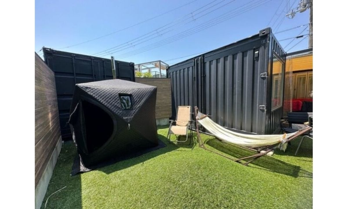 和歌山県・熊野古道のヴィラ型コンテナホテル「SEN.RETREAT CHIKATSUYU