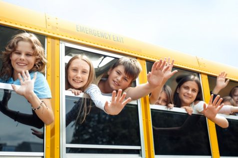 子どもたちを乗せる「性教育のバス」が、ホンジュラスで望まない妊娠を防ぐ