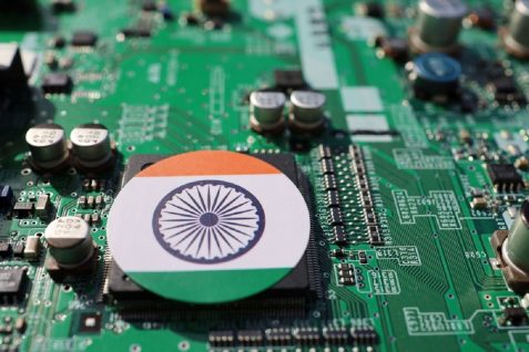 インド、150億ドルのコンピュータチップ工場計画を認可　加速するインドの半導体投資