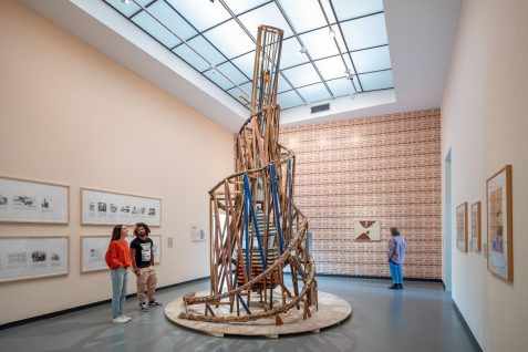 手と鼻と耳で見る絵画、オランダ・ファンアッベ美術館で体験するダイバーシティの世界