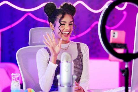 インフルエンサーマーケティングにおける生成AIをめぐる現状　審査自動化など新たなトレンド