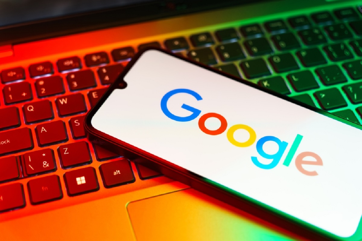 GoogleのAI要約でクリック率ほぼ半減──私たちは思考停止し始めているのか？ | AMP[アンプ] - ビジネスインスピレーションメディア