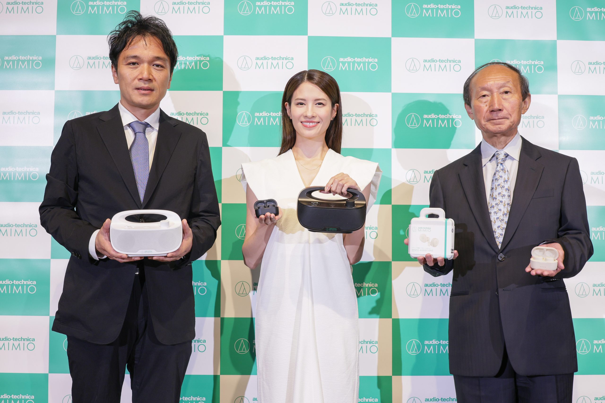 これを聴くと理想的なステレオが何かと言う疑問が湧いてきます。ソニーMS3400 これを聴くと理想的なステレオが何かと言う疑問が湧いてきます