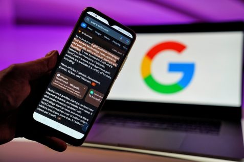 AIはもう“読者”になった──「人に読まれる」から「AIに使われる」時代のコンテンツ再設計