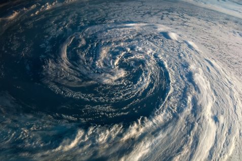 地球を人工的に冷やす時代へ　「ジオエンジニアリング」で人類は気候を制御できるのか